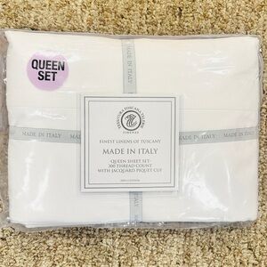 Queen Sheet Set- Solid White With Jacuard Piquet Cuf 300 Thread Count New Luxury